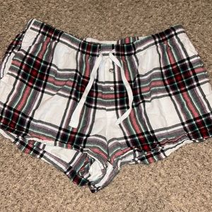 Relaxing shorts for causal at home